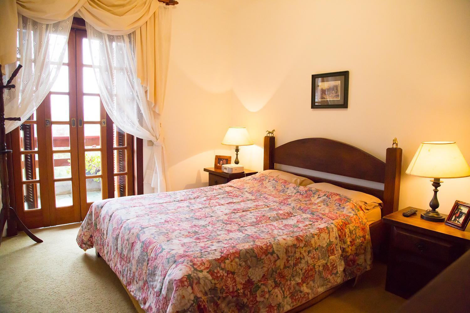 Apartamento Para Temporada No Alto Do Capivari Campos do Jordao Bilik gambar