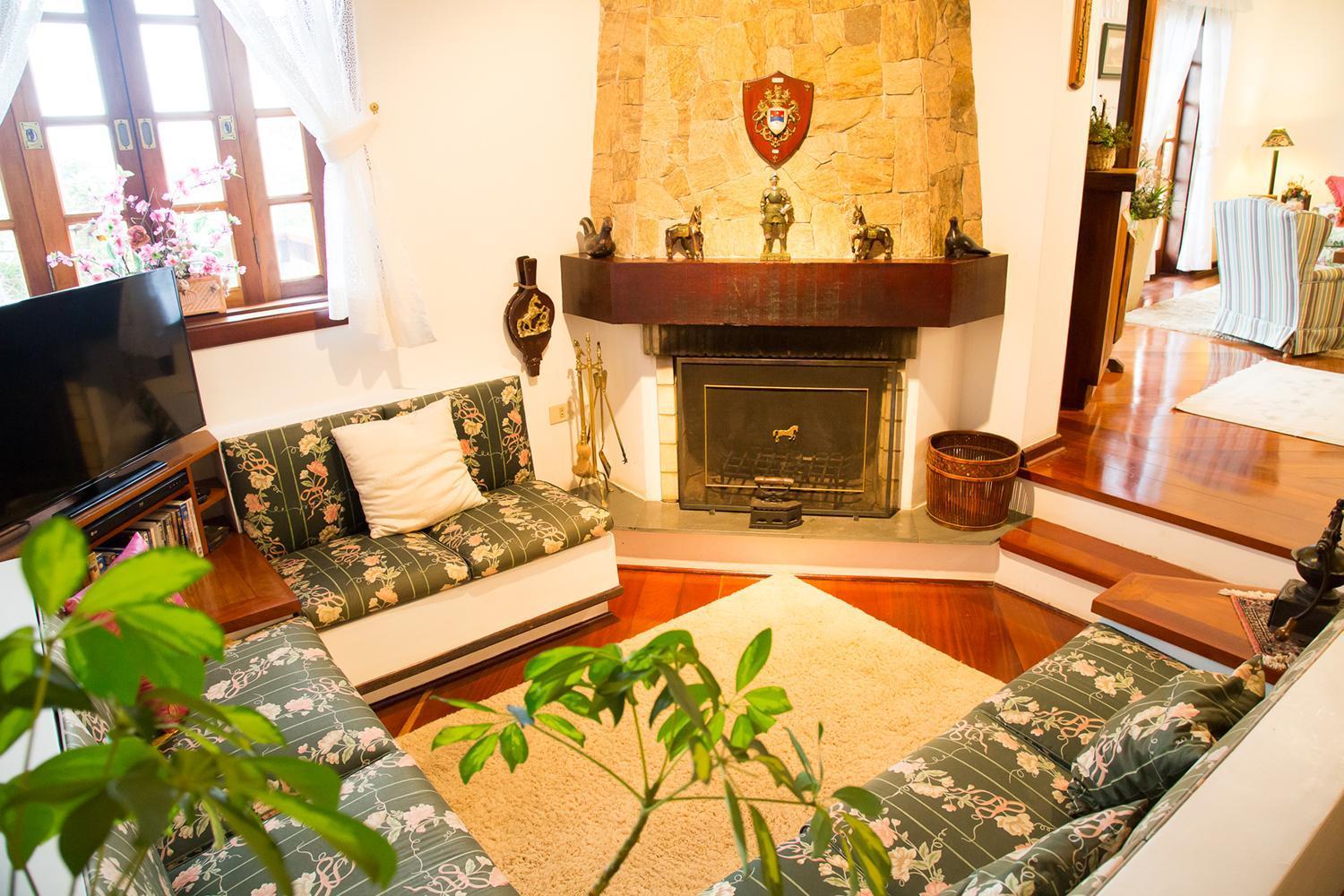 Apartamento Para Temporada No Alto Do Capivari Campos do Jordao Bilik gambar